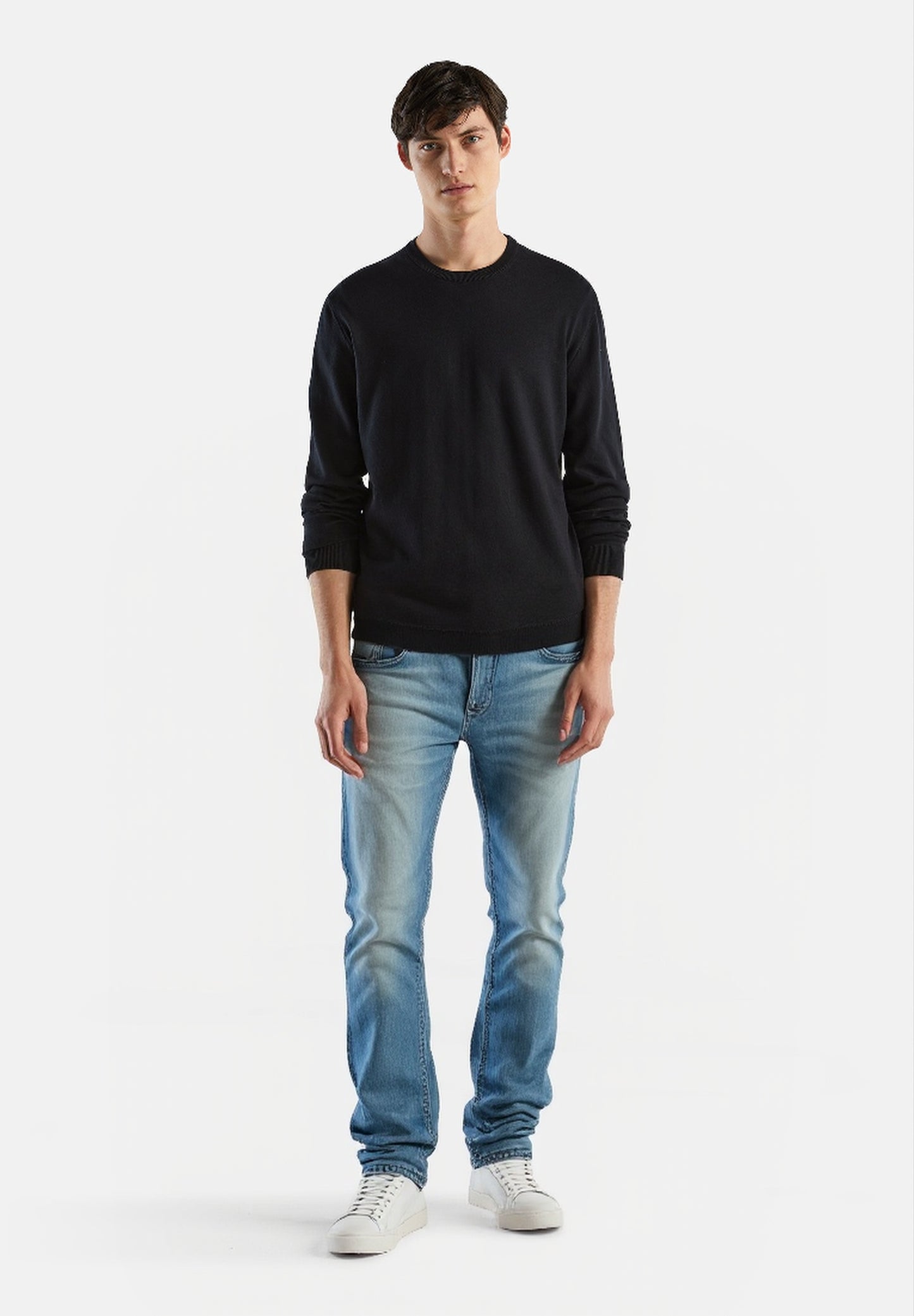 Uniqlo Slim Fit Jeans